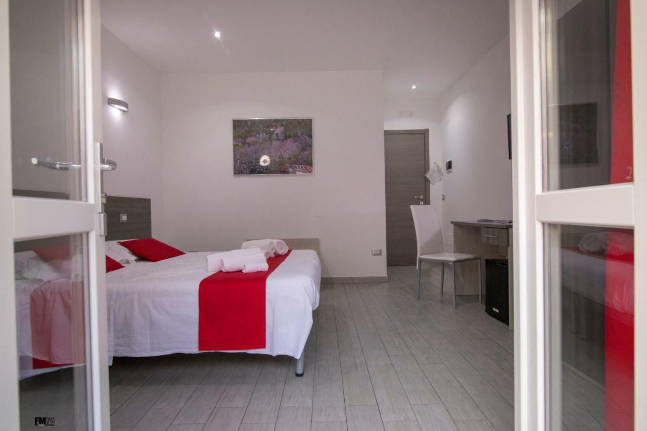 La Maison De Monet Brindisi Exterior foto